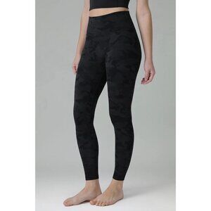 Colorfulkoala High-Waisted Camo Black Leggings Medium